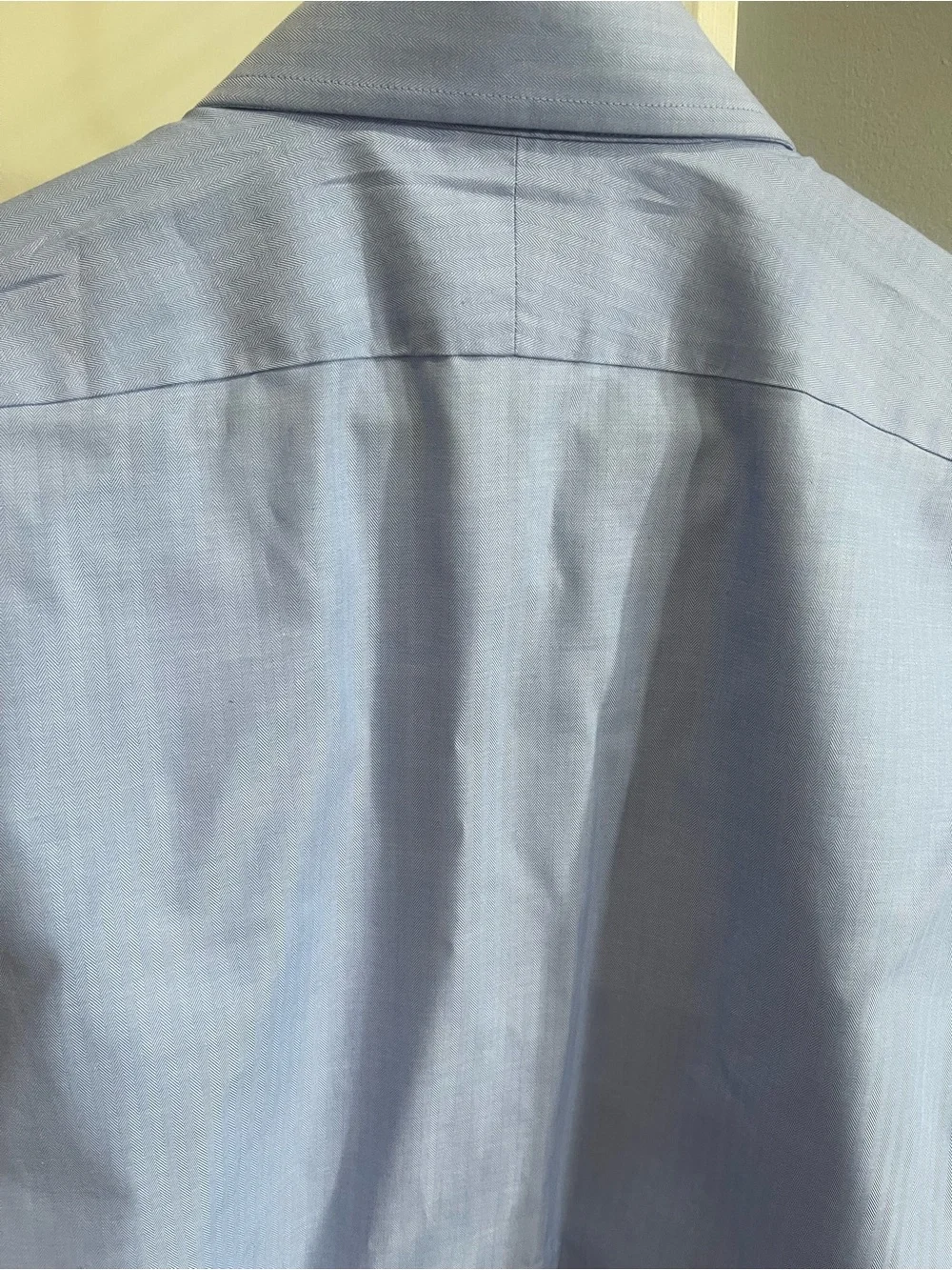 NWT Banana Republic Light Blue Men’s Slim Fit Dress Shirt - Spread Collar Sz S